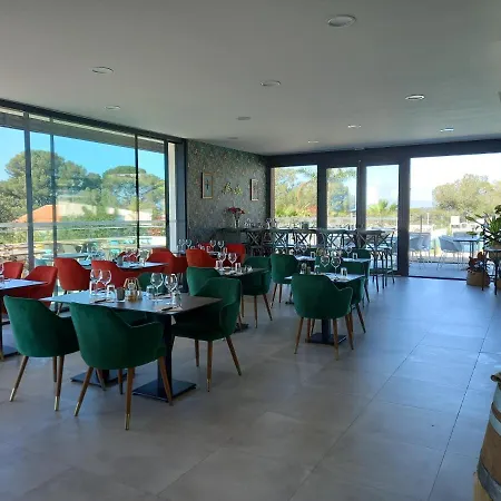 Mobilhome Raphael Camping De L'ile D'or بيت للعطل Saint-Raphaël